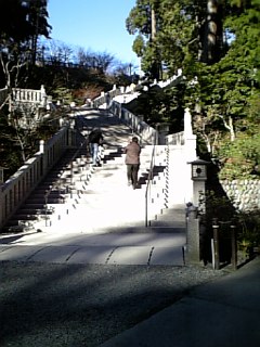 袋井市の法多山の階段