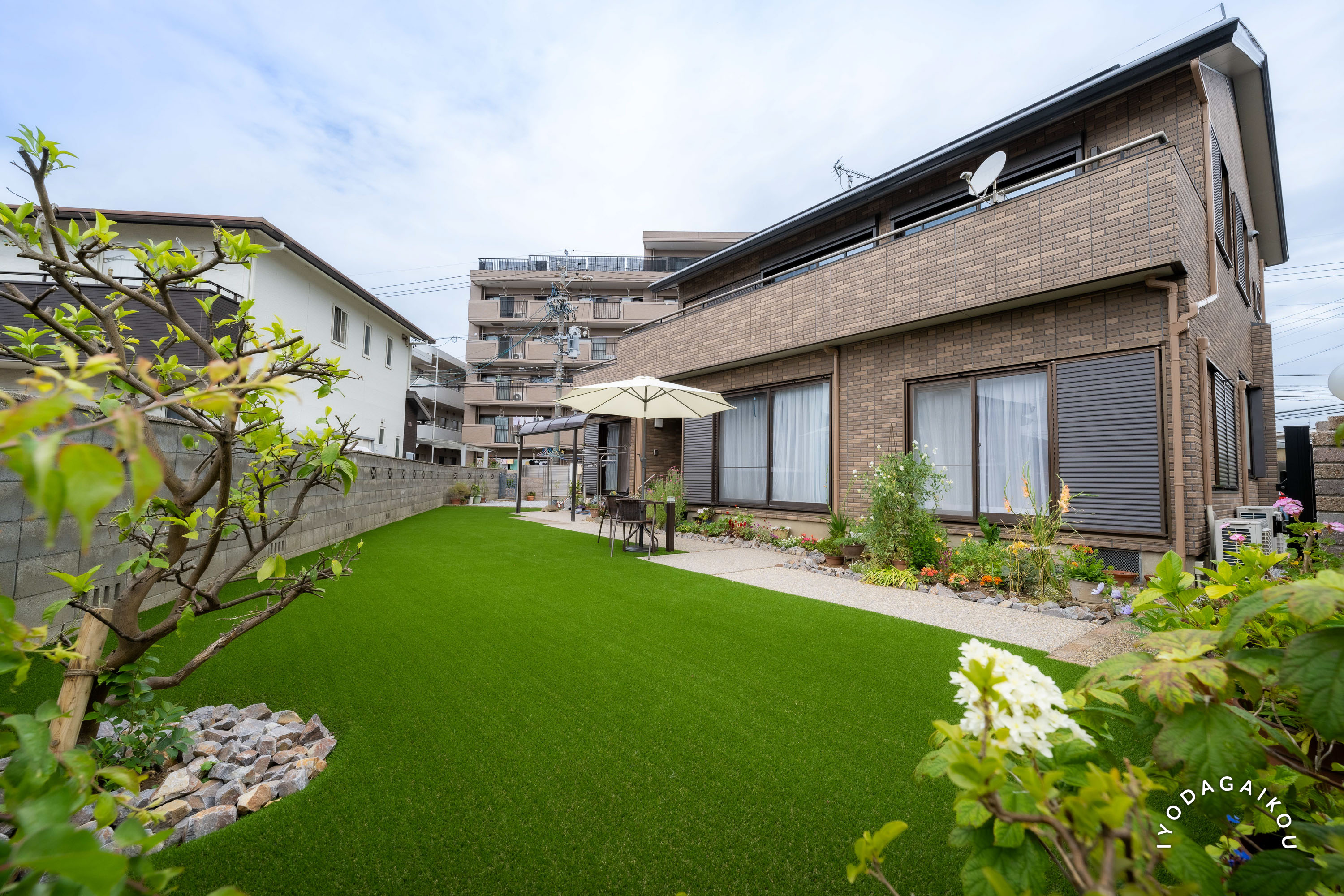 9297b4505e949250d63b8ea1503103